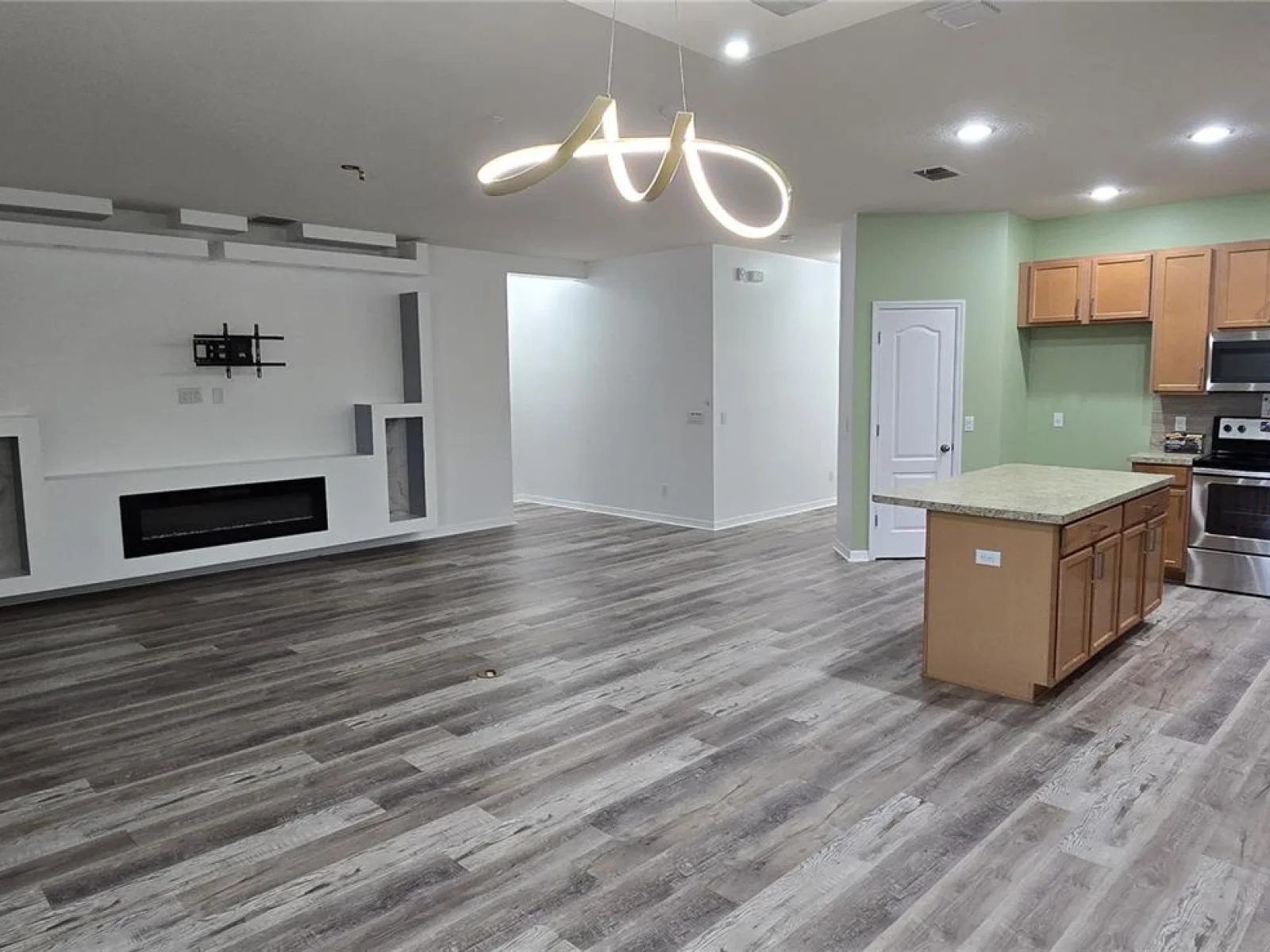 2754 CREEKMORE CT, KISSIMMEE, FL — photo 48