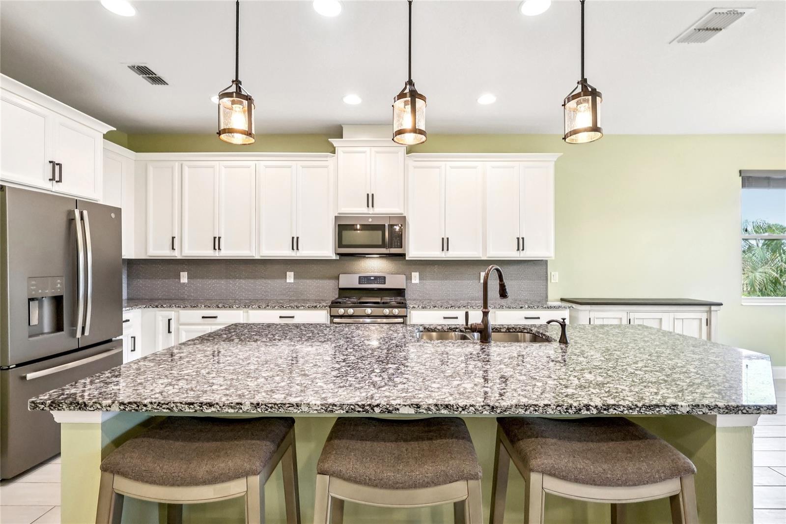 2393 PANORAMIC CIR, APOPKA, FL — photo 7