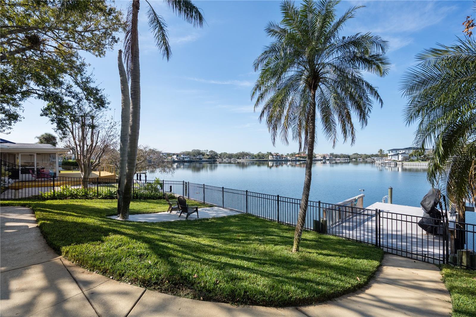 3598 10TH ST NE, ST PETERSBURG, FL — photo 30