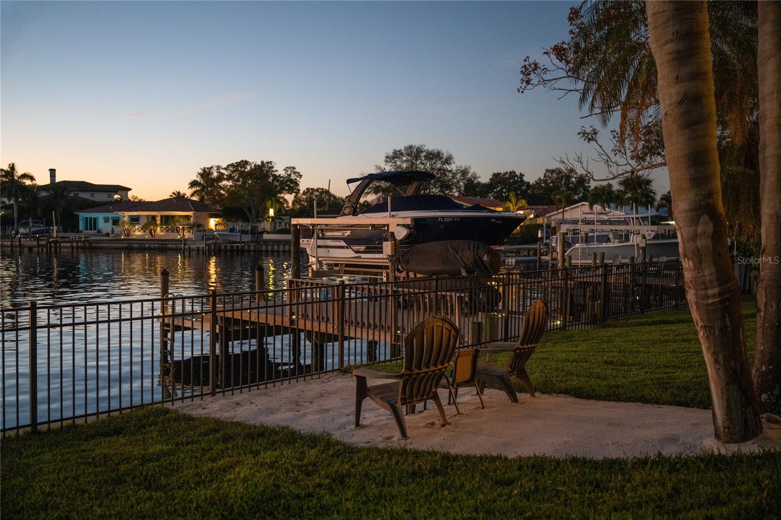 3598 10TH ST NE, ST PETERSBURG, FL — photo 36