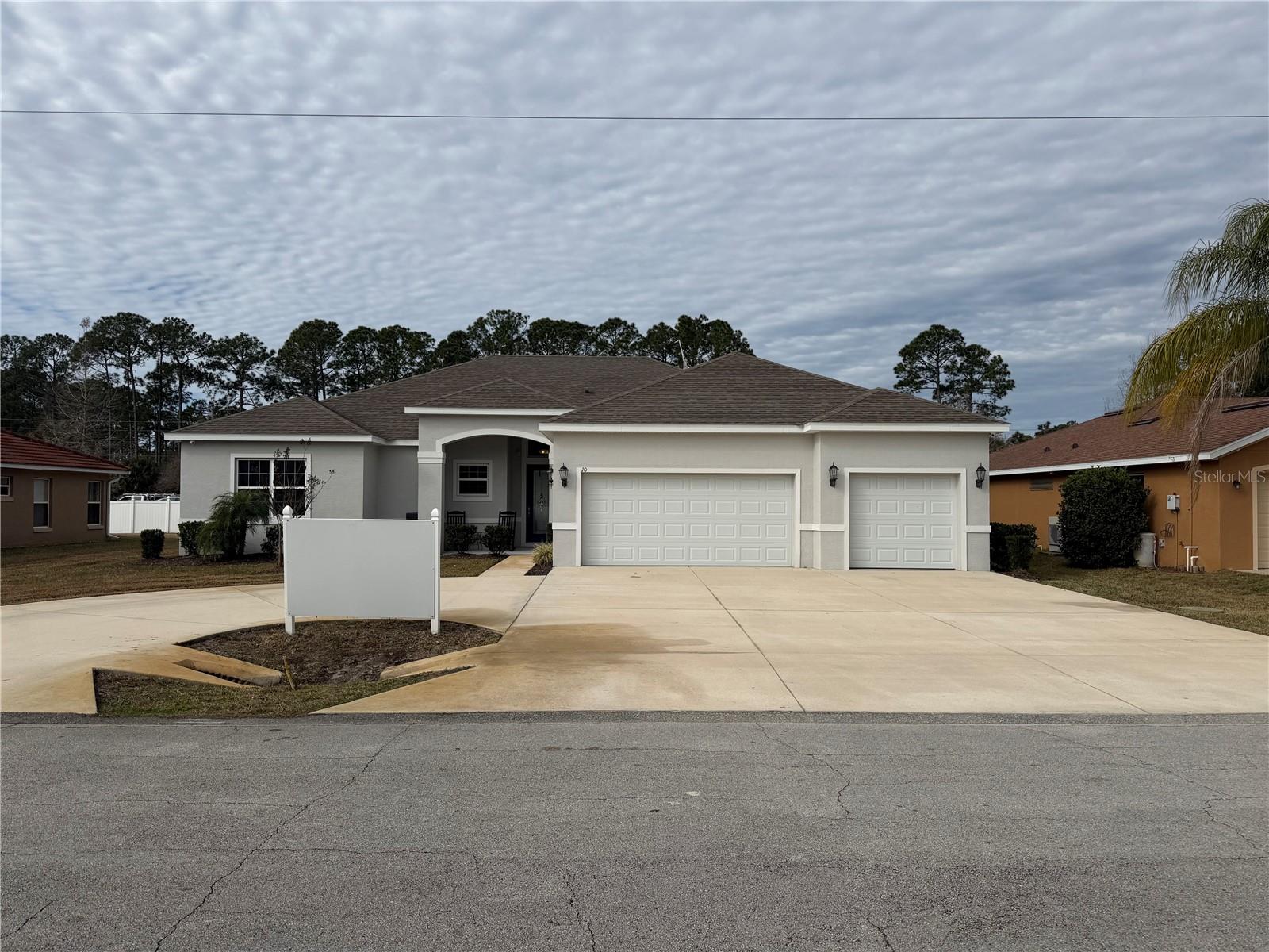 10 POINT OF WOODS DR, PALM COAST, FL — photo 4