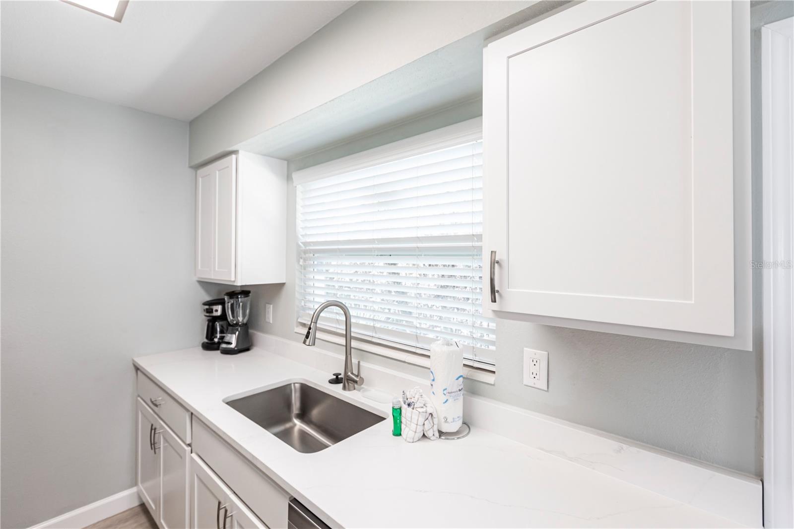 6020 MIDNIGHT PASS RD #20, SARASOTA, FL — photo 22