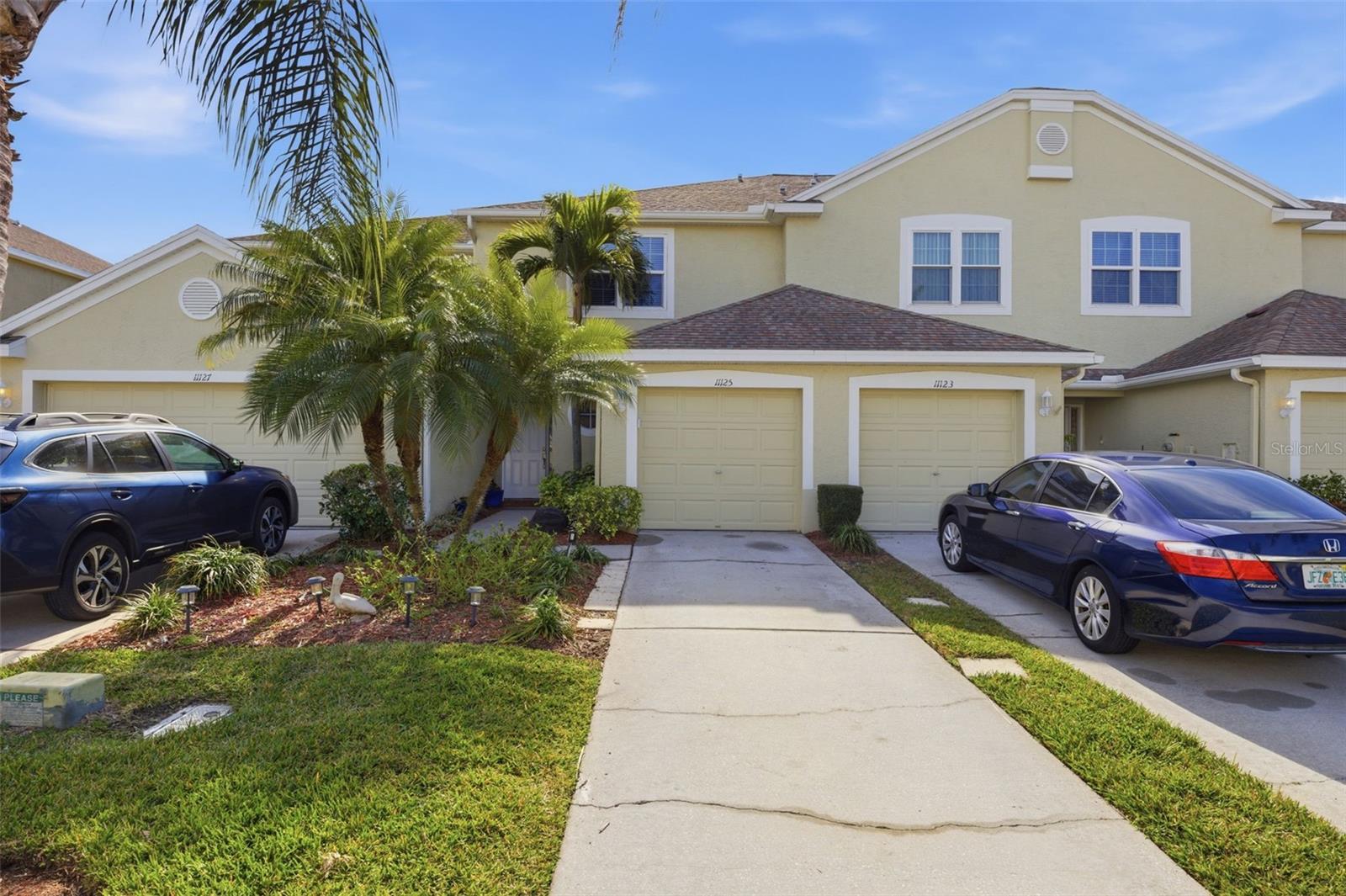 11125 KAPOK GRAND CIR, MADEIRA BEACH, FL — photo 2