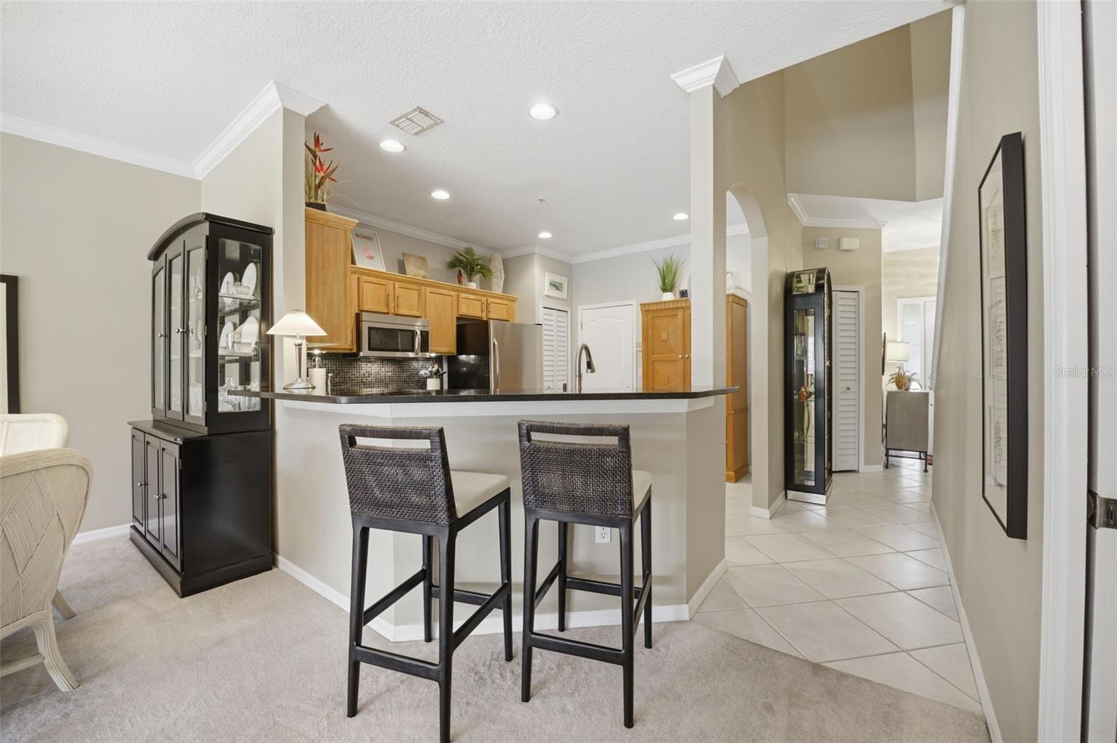 11125 KAPOK GRAND CIR, MADEIRA BEACH, FL — photo 13