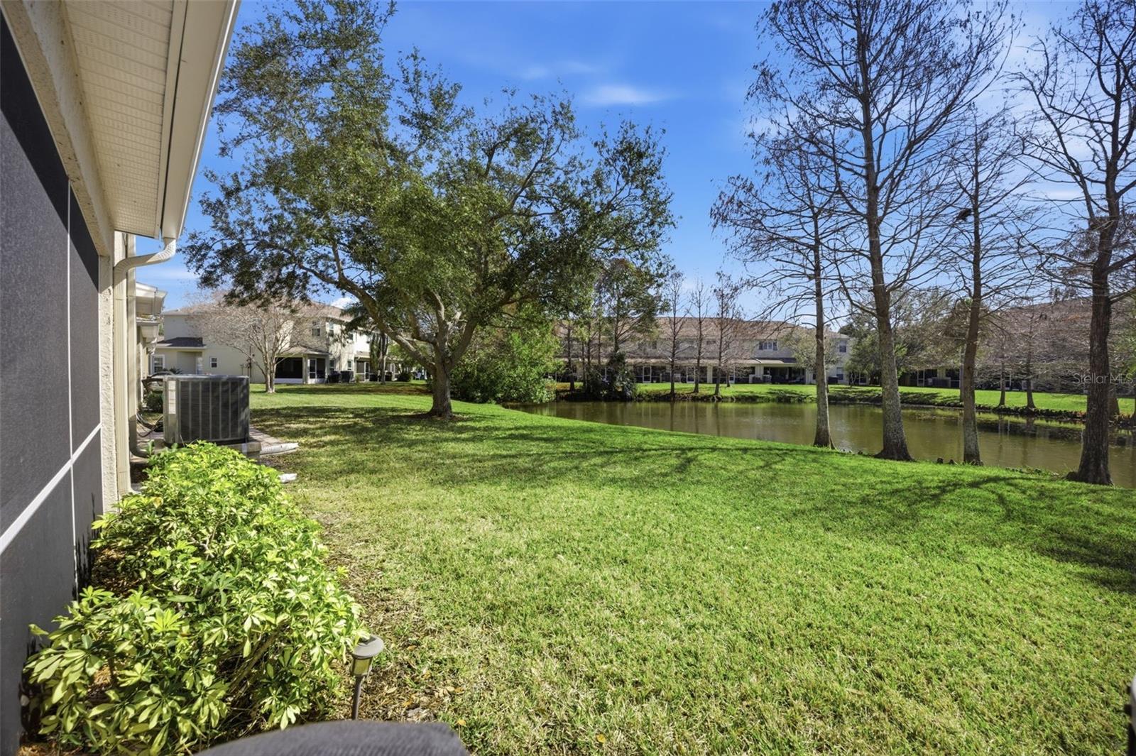 11125 KAPOK GRAND CIR, MADEIRA BEACH, FL — photo 32