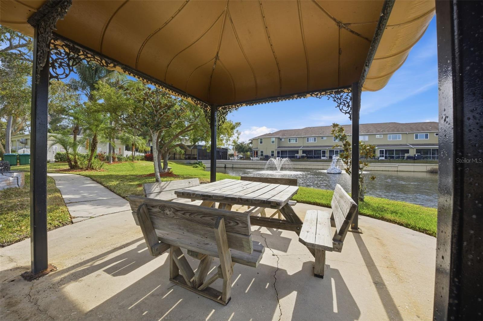 11125 KAPOK GRAND CIR, MADEIRA BEACH, FL — photo 59