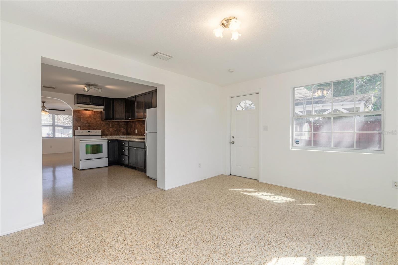 702 STATE AVE, DAYTONA BEACH, FL — photo 8