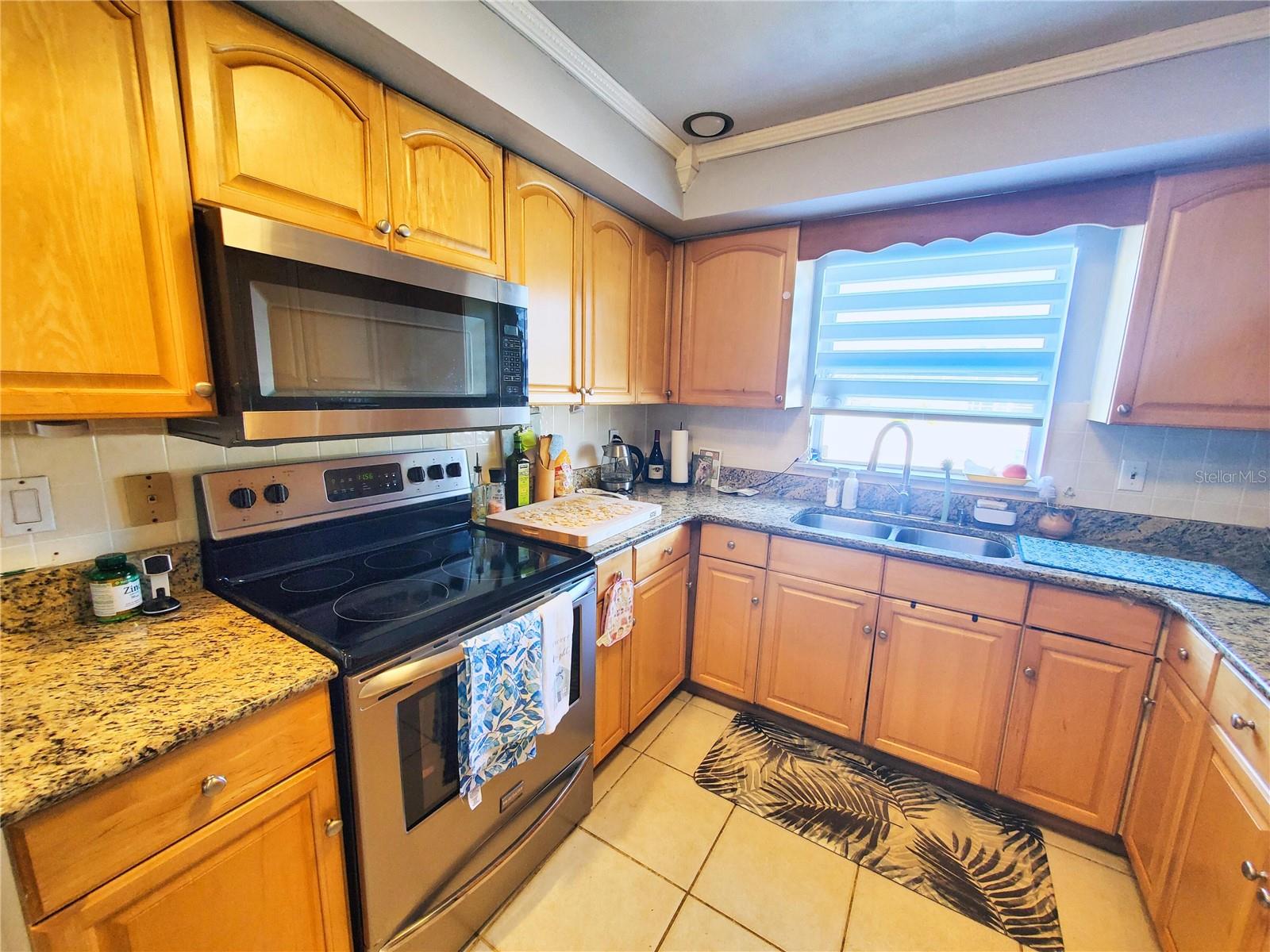 4 GOLFVIEW RD, ROTONDA WEST, FL — photo 12