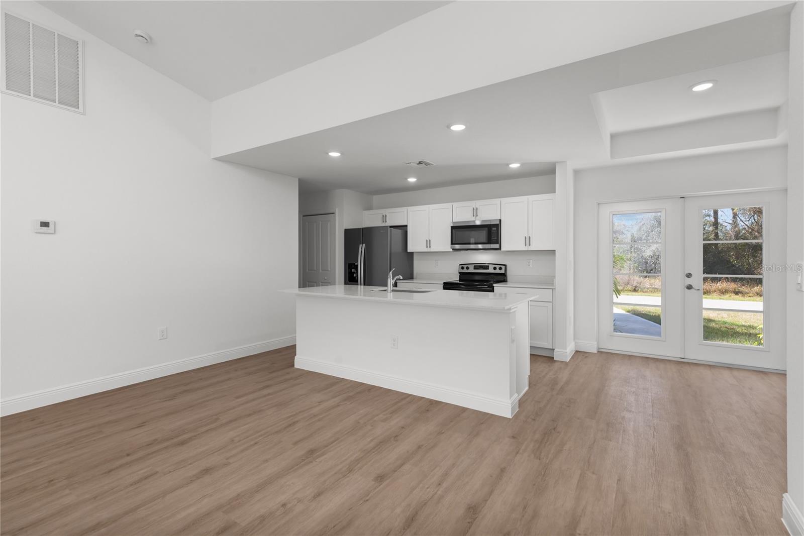 18116 ALEXANDER AVE, PORT CHARLOTTE, FL — photo 3