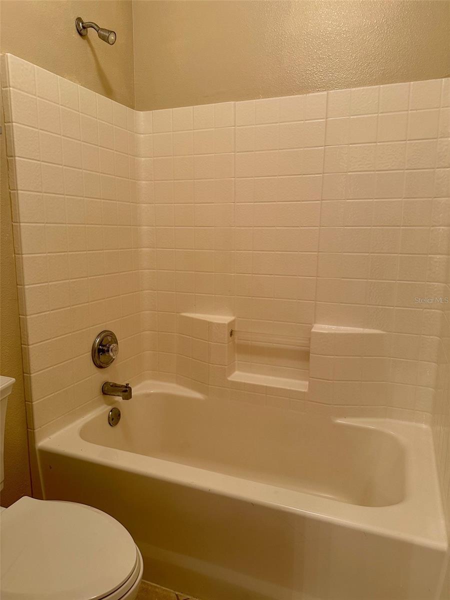 1354 KNOLLWOOD DR, DAVENPORT, FL — photo 9