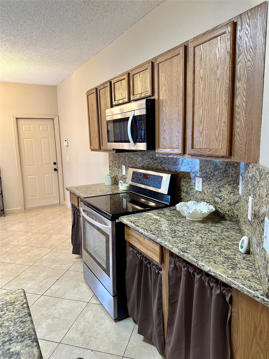 1354 KNOLLWOOD DR, DAVENPORT, FL — photo 22