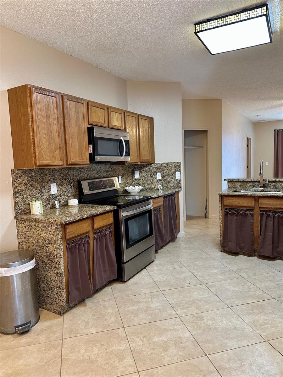 1354 KNOLLWOOD DR, DAVENPORT, FL — photo 23