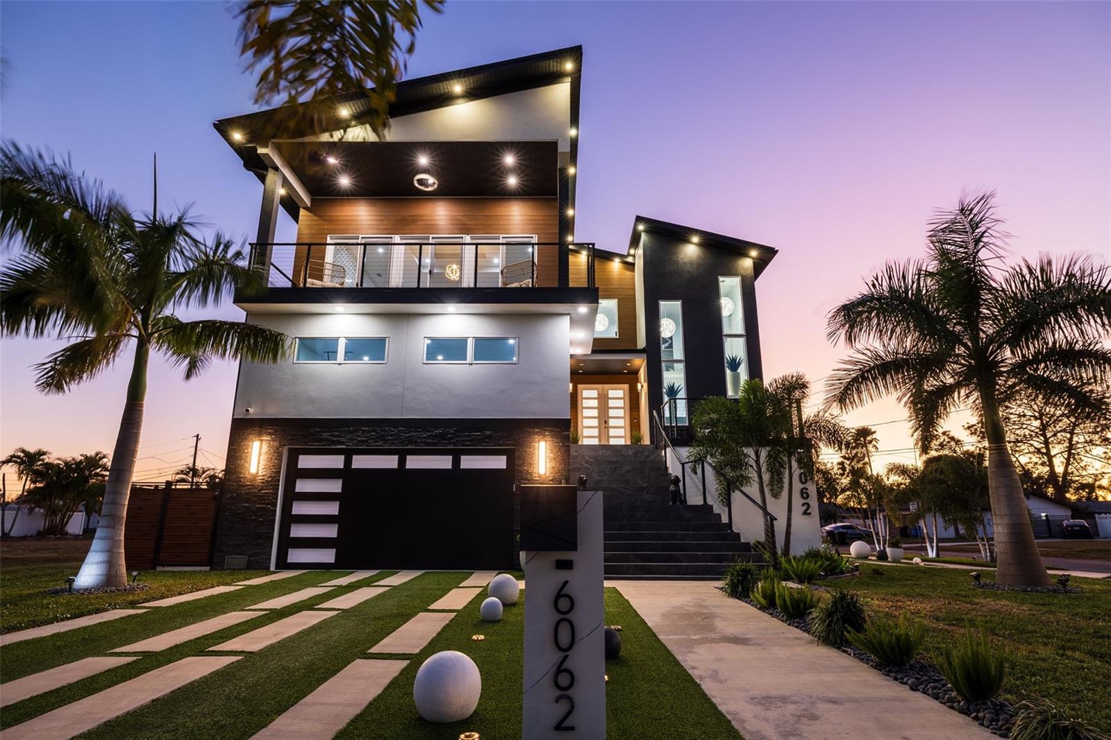 6062 BAYOU GRANDE BLVD NE, ST PETERSBURG, FL — photo 3