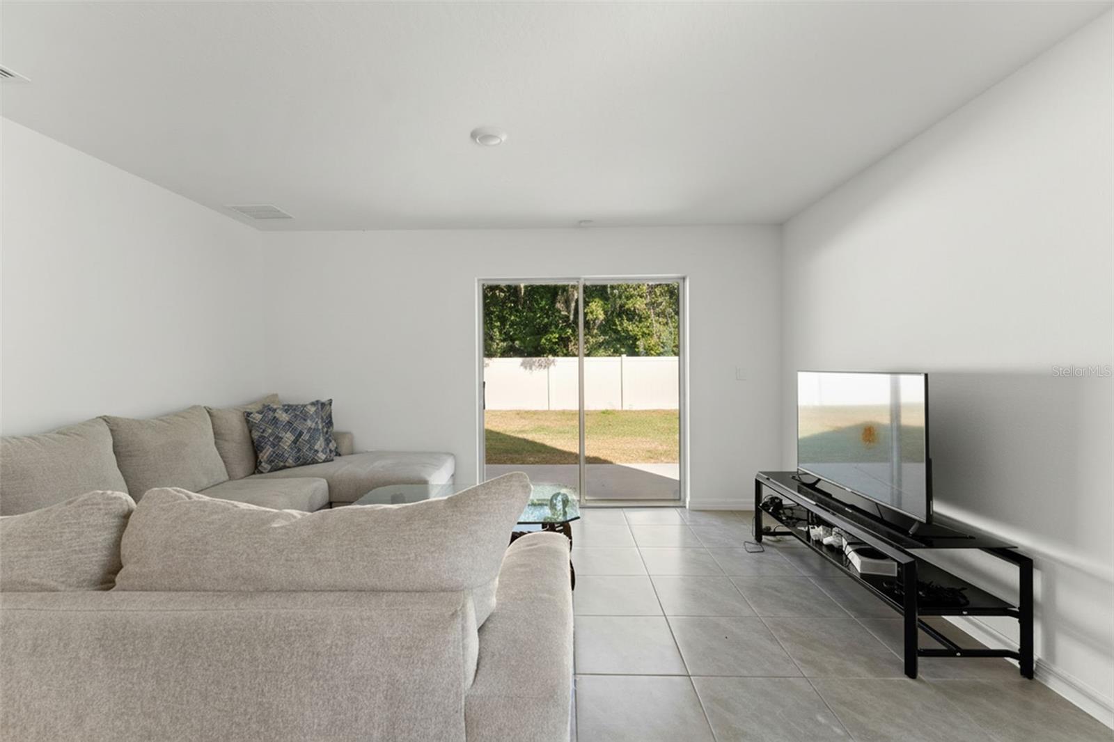 37445 SHARKS EYE LN, ZEPHYRHILLS, FL — photo 21