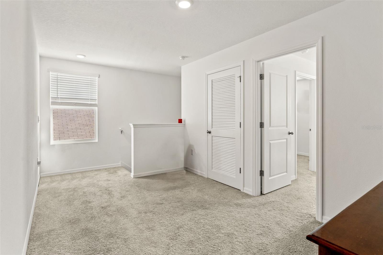 37445 SHARKS EYE LN, ZEPHYRHILLS, FL — photo 29