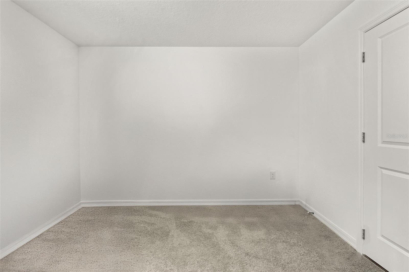 37445 SHARKS EYE LN, ZEPHYRHILLS, FL — photo 30