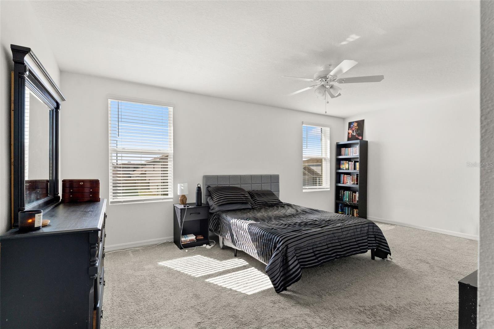 37445 SHARKS EYE LN, ZEPHYRHILLS, FL — photo 40