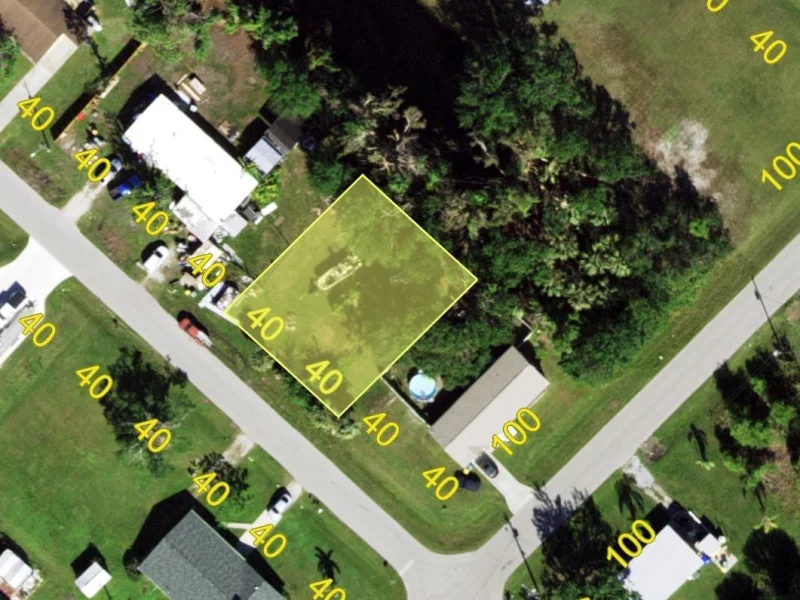 11182 2ND AVE, PUNTA GORDA, FL