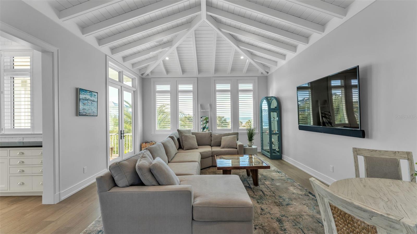 1013 ELDORADO AVE, CLEARWATER, FL — photo 3