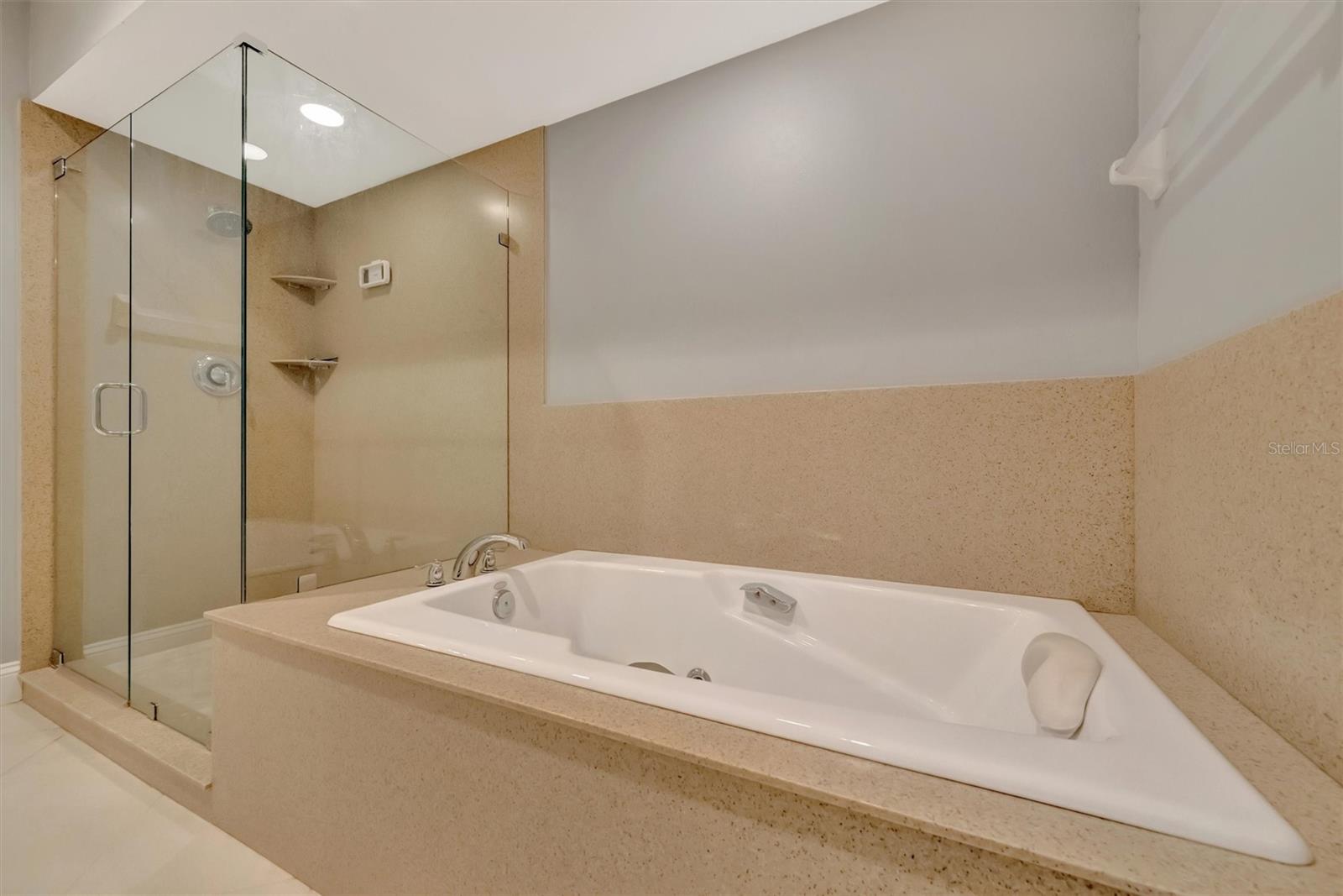 3608 54TH DR W #202, BRADENTON, FL — photo 33