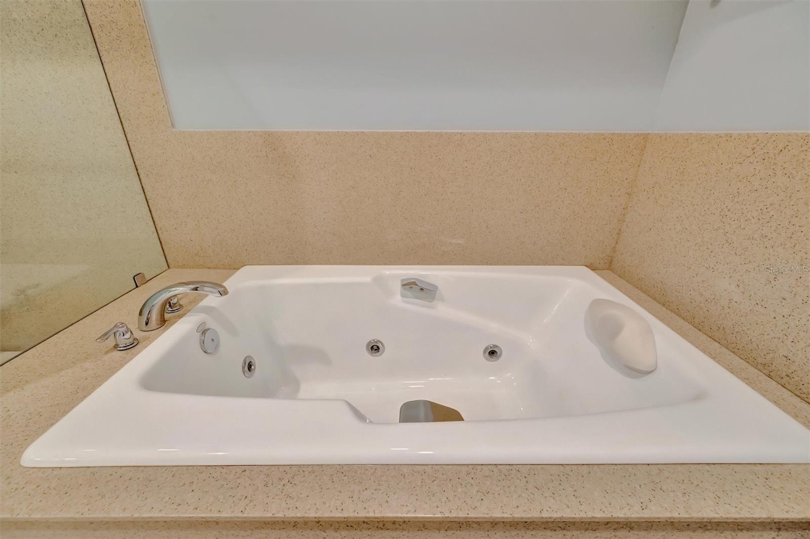 3608 54TH DR W #202, BRADENTON, FL — photo 34