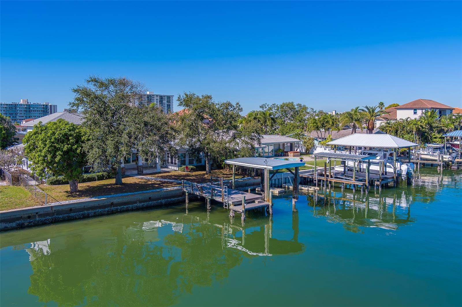 207 MIDWAY IS, CLEARWATER BEACH, FL — photo 9