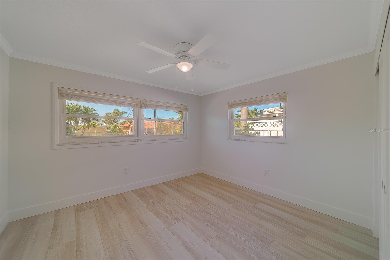 207 MIDWAY IS, CLEARWATER BEACH, FL — photo 27
