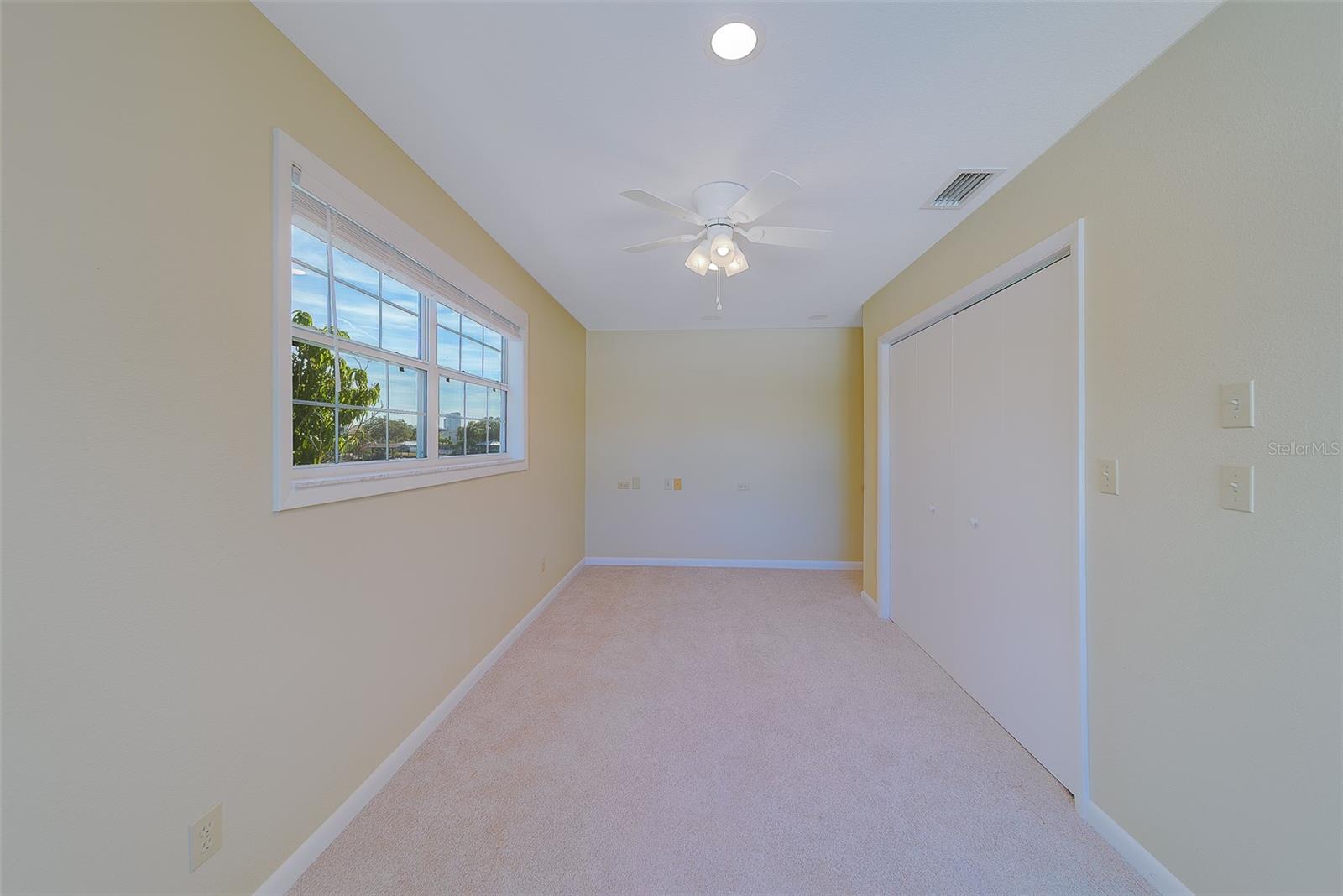 207 MIDWAY IS, CLEARWATER BEACH, FL — photo 45