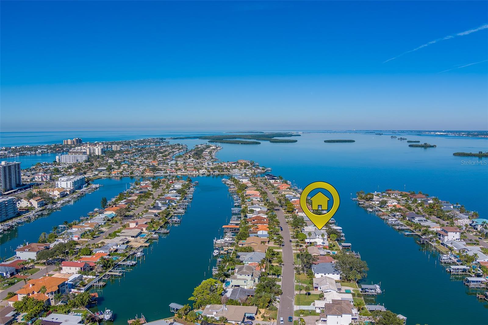207 MIDWAY IS, CLEARWATER BEACH, FL — photo 76