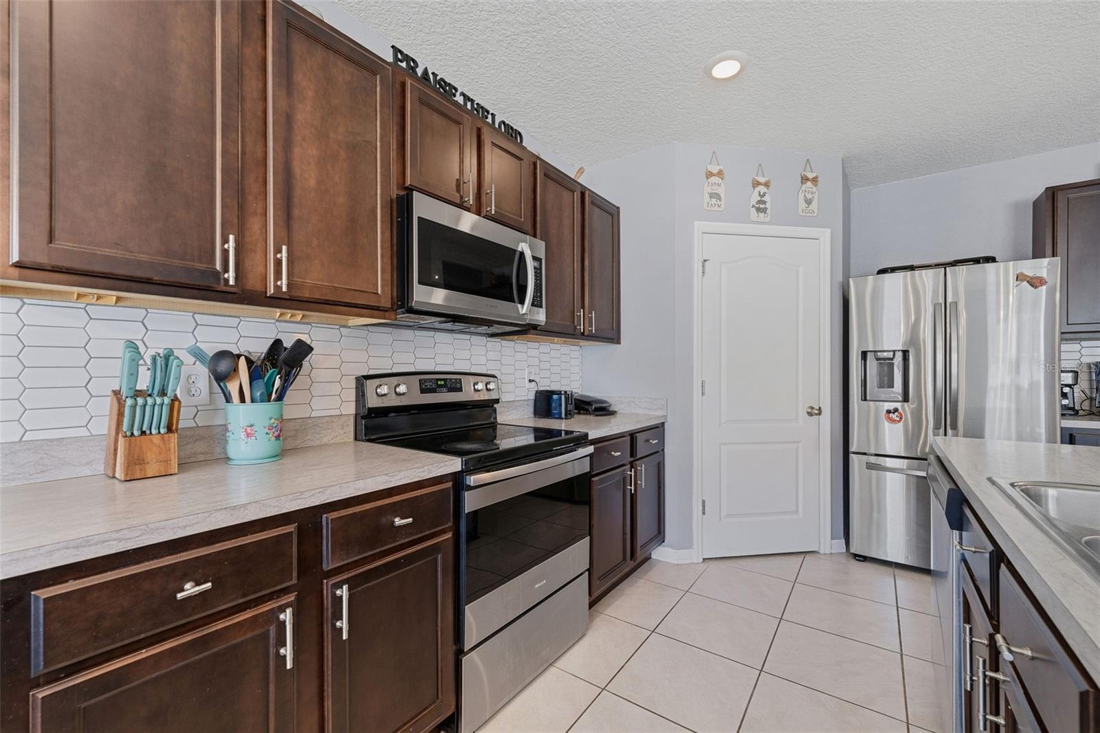 1526 WHITE HAWK WAY, GROVELAND, FL — photo 35