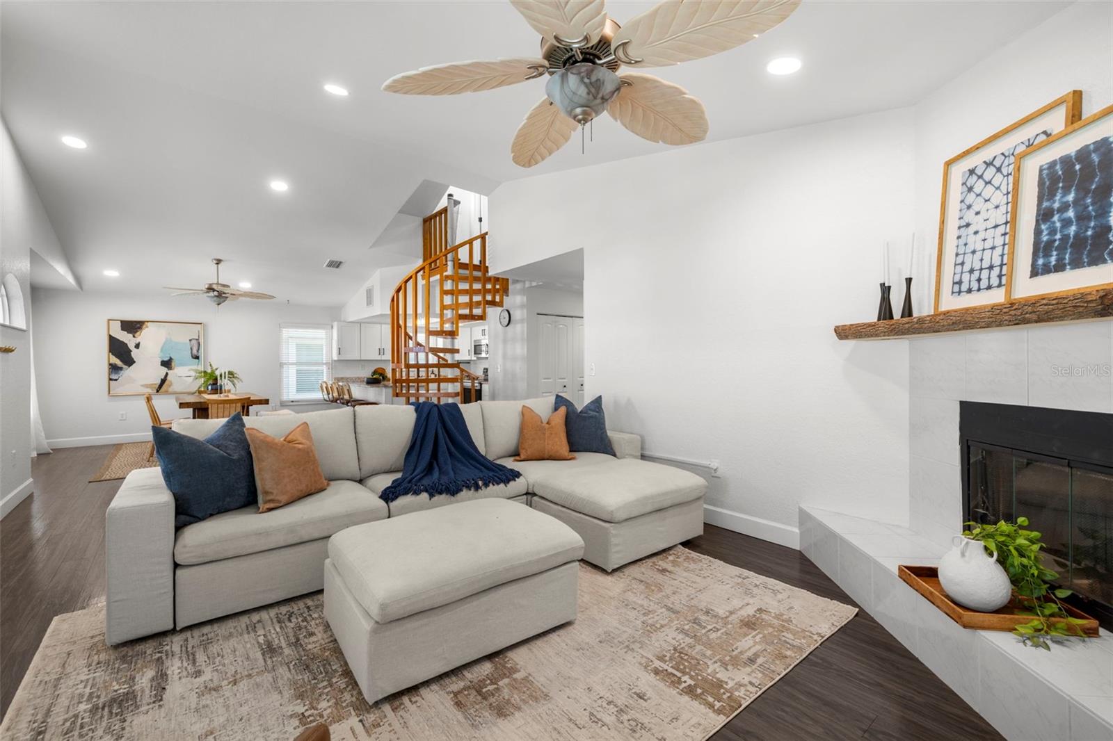 247 126TH AVE, TREASURE ISLAND, FL — photo 3
