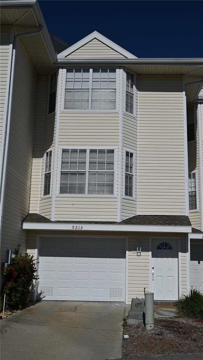 9215 CAPTIVA CIR, ST PETE BEACH, FL — photo 2