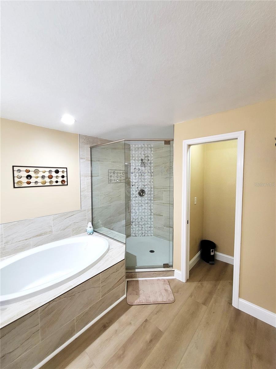 9215 CAPTIVA CIR, ST PETE BEACH, FL — photo 6
