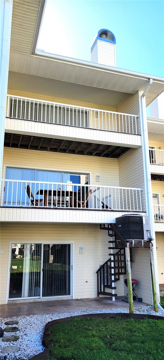 9215 CAPTIVA CIR, ST PETE BEACH, FL — photo 12