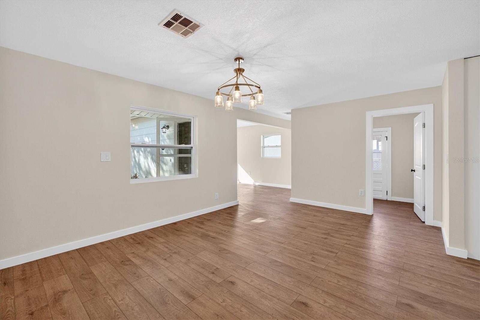 5701 14TH AVE N, ST PETERSBURG, FL — photo 11