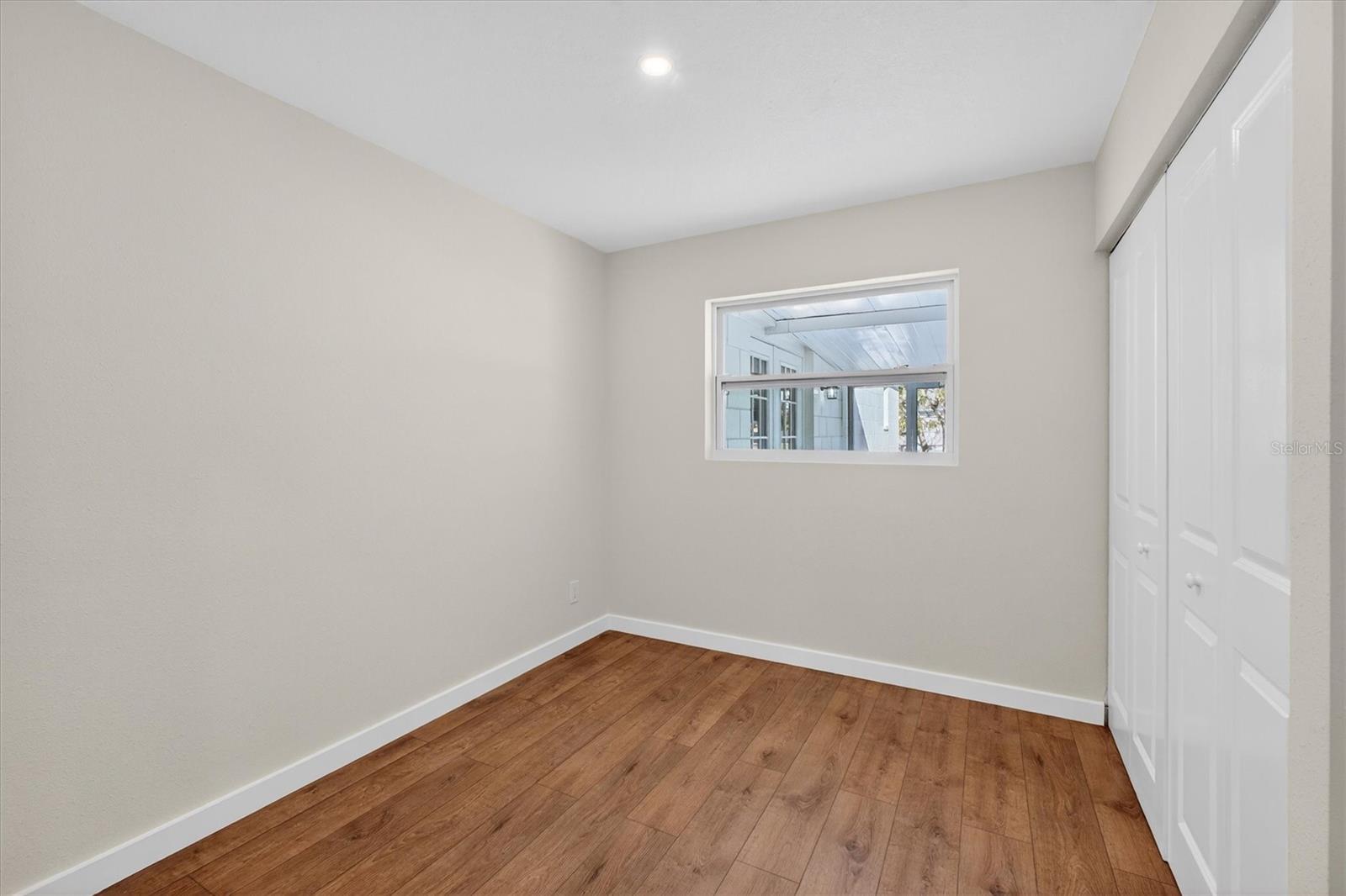 5701 14TH AVE N, ST PETERSBURG, FL — photo 12