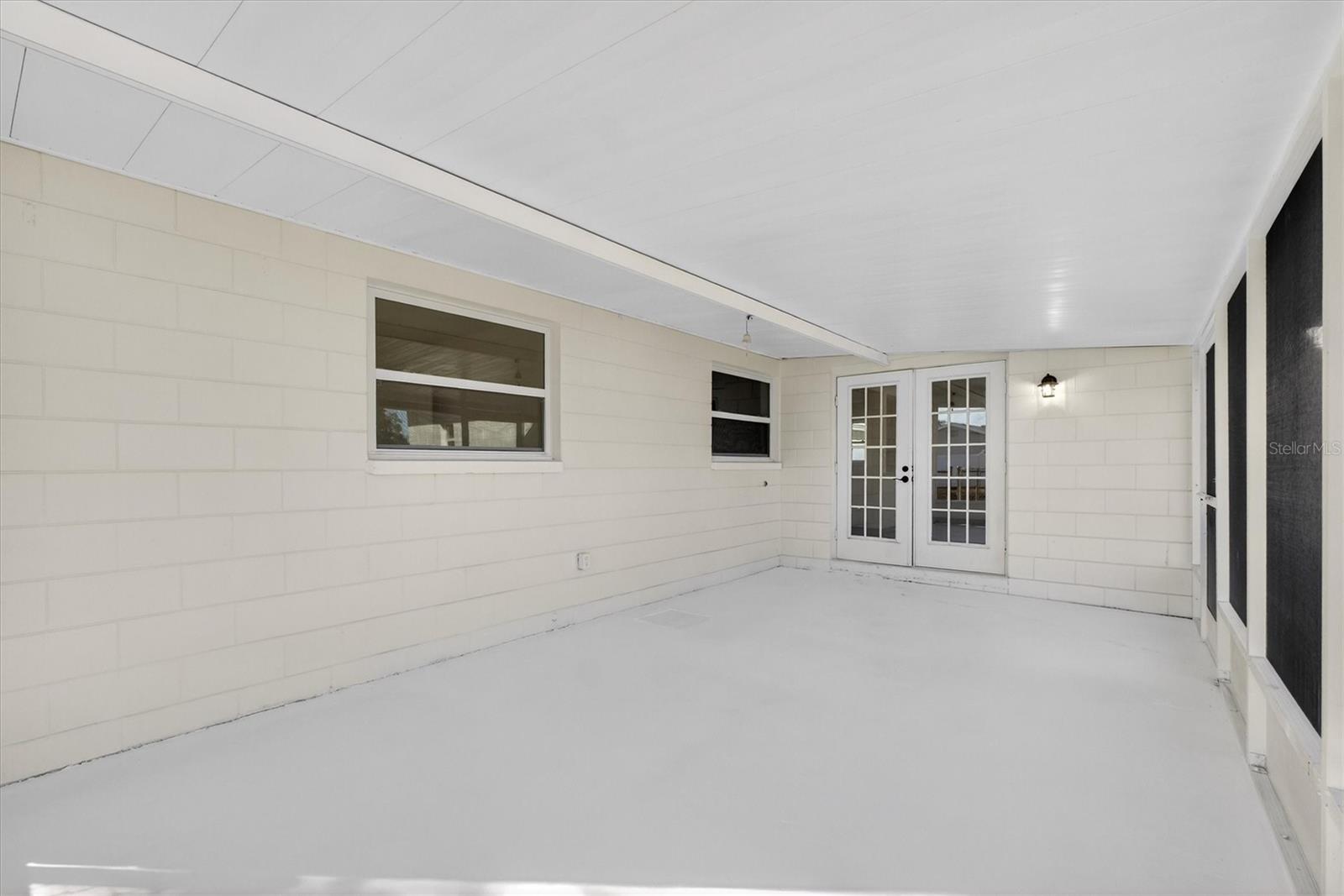 5701 14TH AVE N, ST PETERSBURG, FL — photo 31
