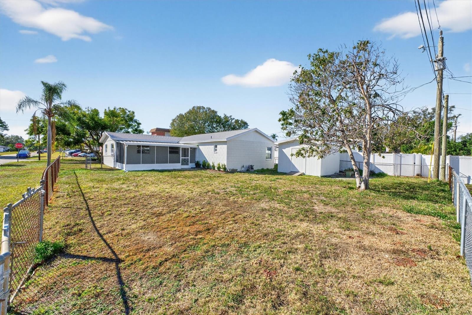 5701 14TH AVE N, ST PETERSBURG, FL — photo 32