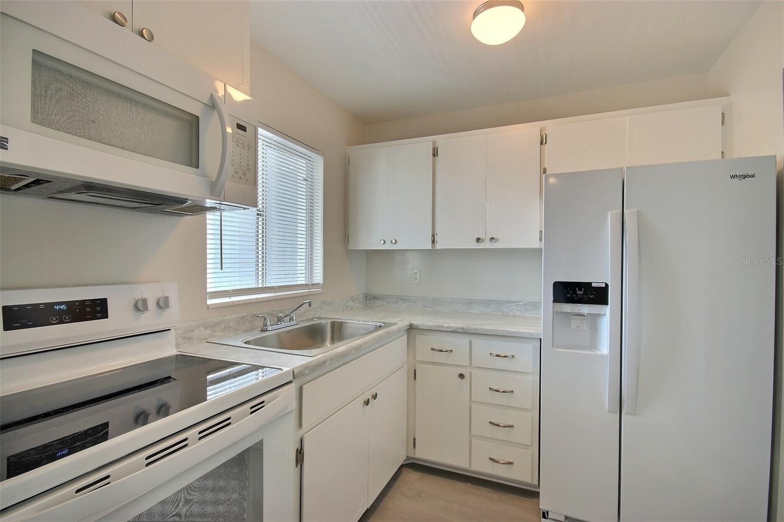 1631 LEISURE DR #M36, BRADENTON, FL — photo 5
