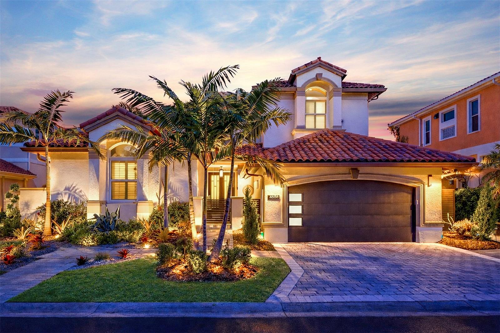 4635 DOLPHIN CAY LN S, ST PETERSBURG, FL