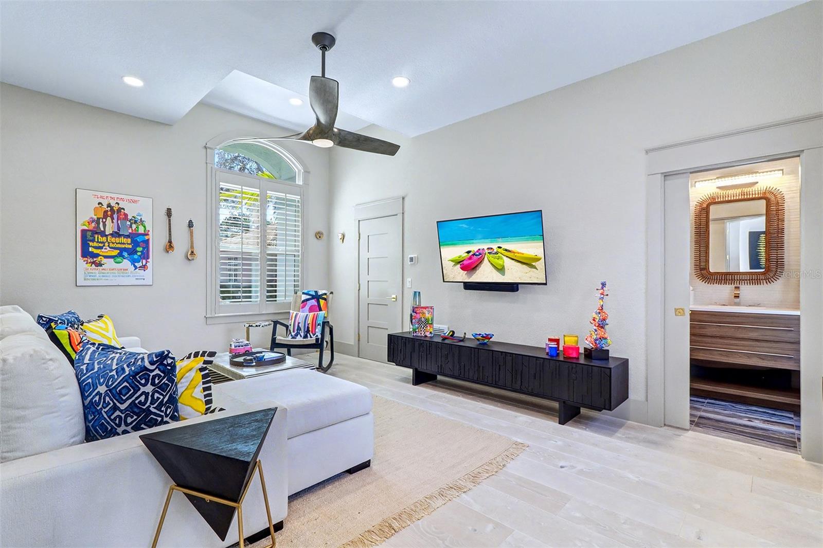 4635 DOLPHIN CAY LN S, ST PETERSBURG, FL — photo 16