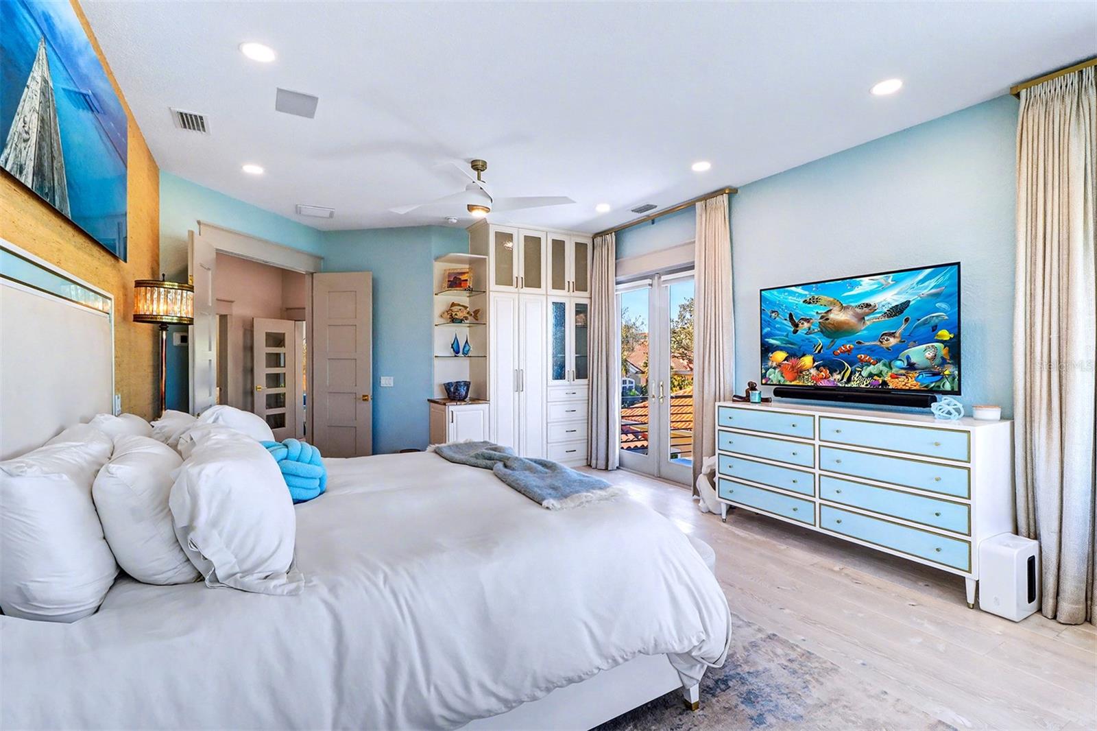 4635 DOLPHIN CAY LN S, ST PETERSBURG, FL — photo 25