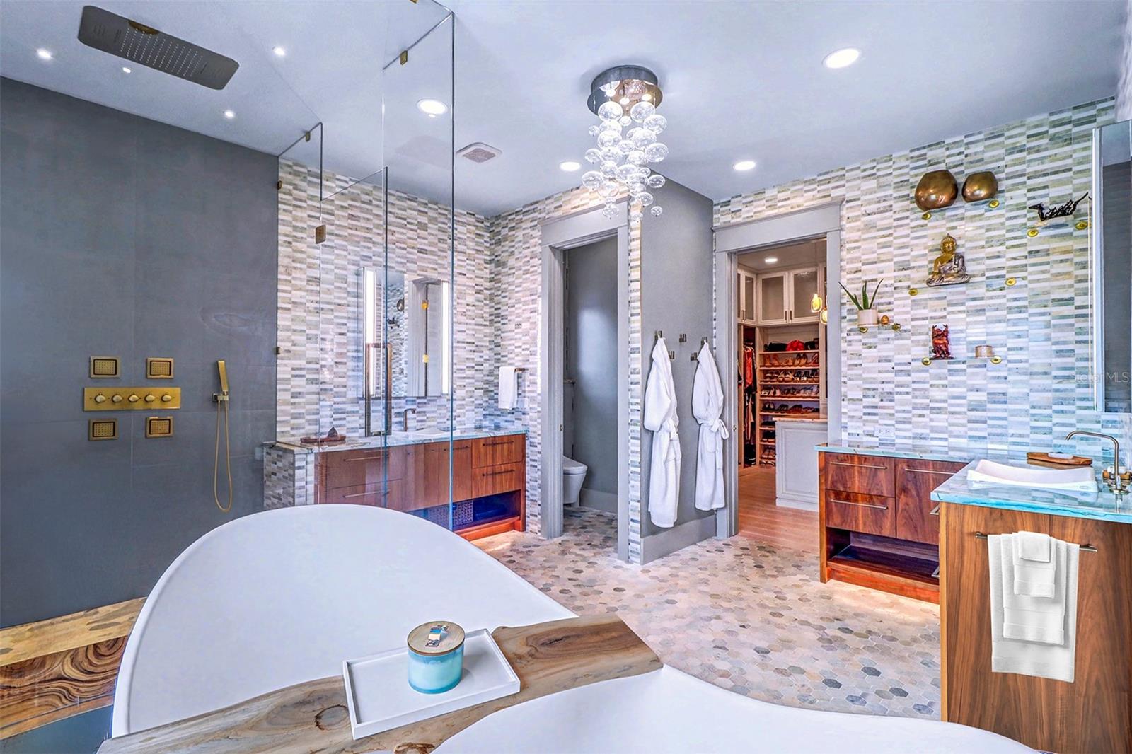 4635 DOLPHIN CAY LN S, ST PETERSBURG, FL — photo 26