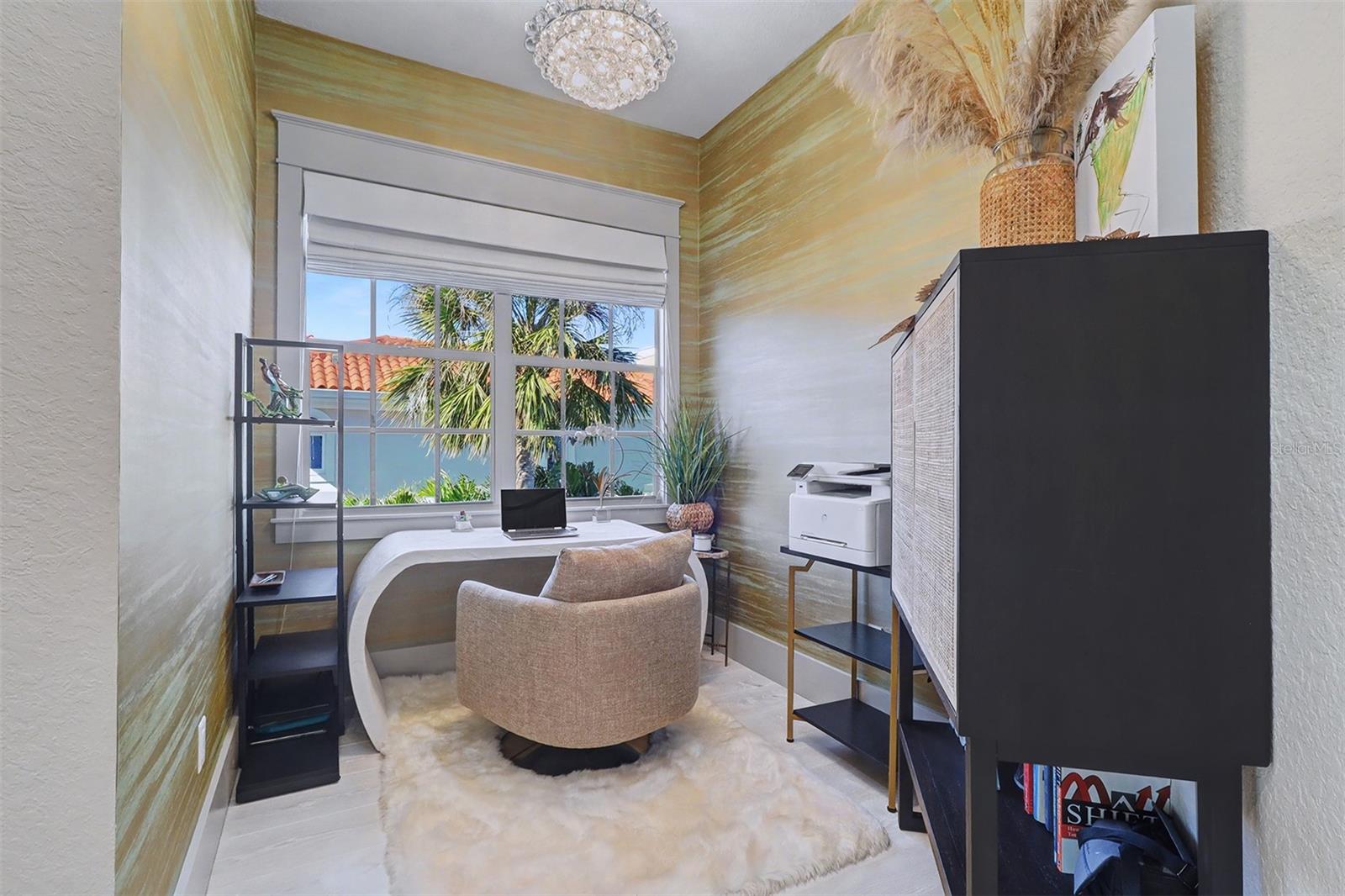 4635 DOLPHIN CAY LN S, ST PETERSBURG, FL — photo 30