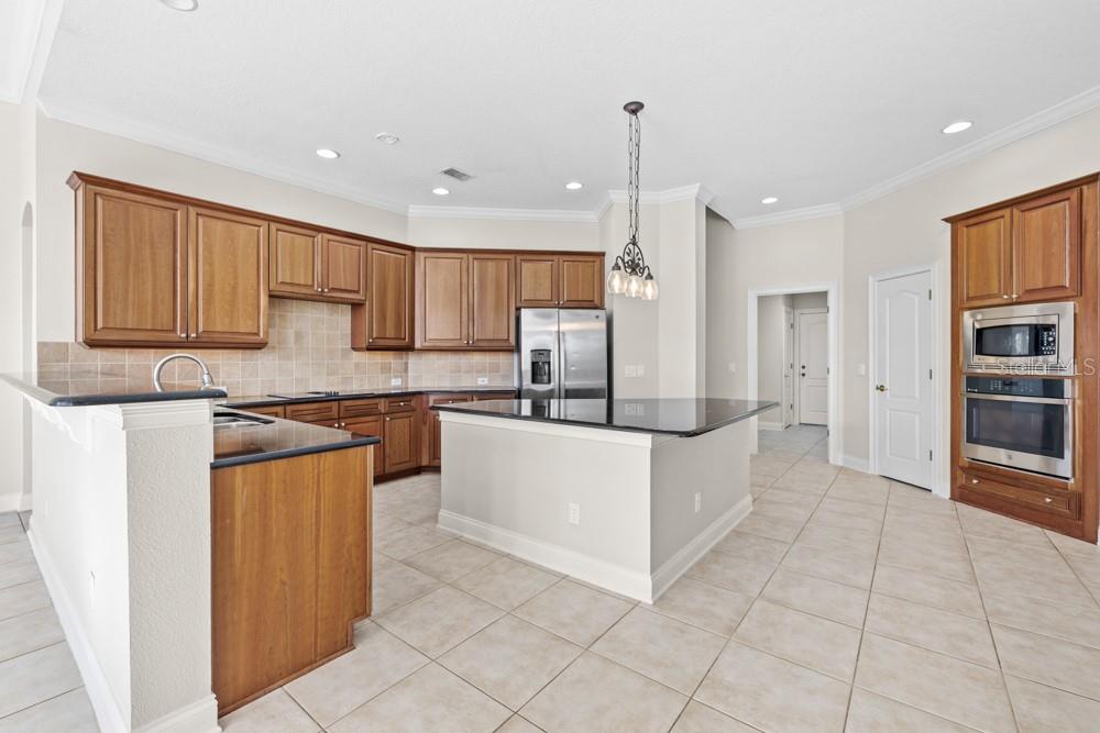 25515 HAWKS RUN LN, SORRENTO, FL — photo 11