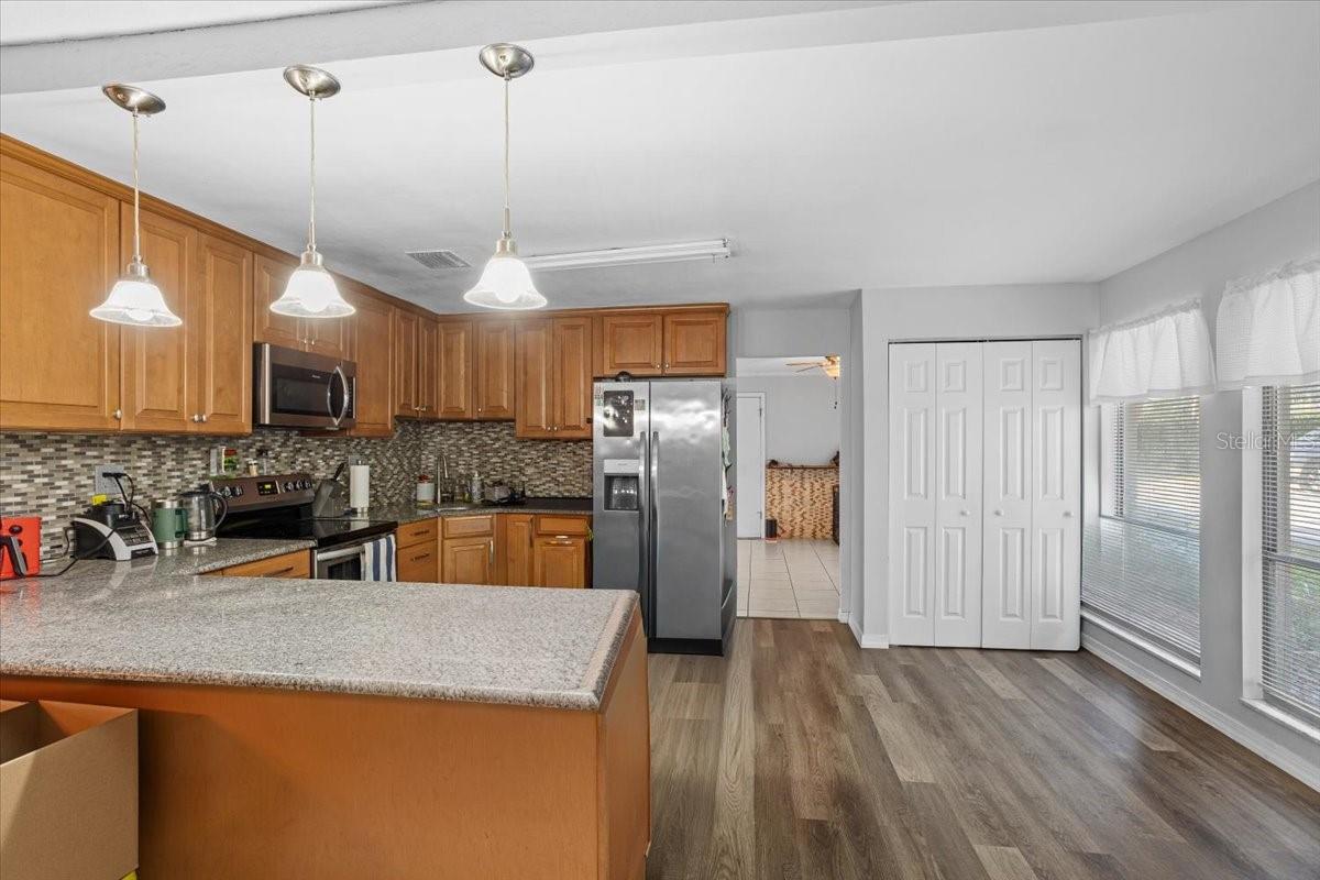 425 NW 79TH DR, GAINESVILLE, FL — photo 3