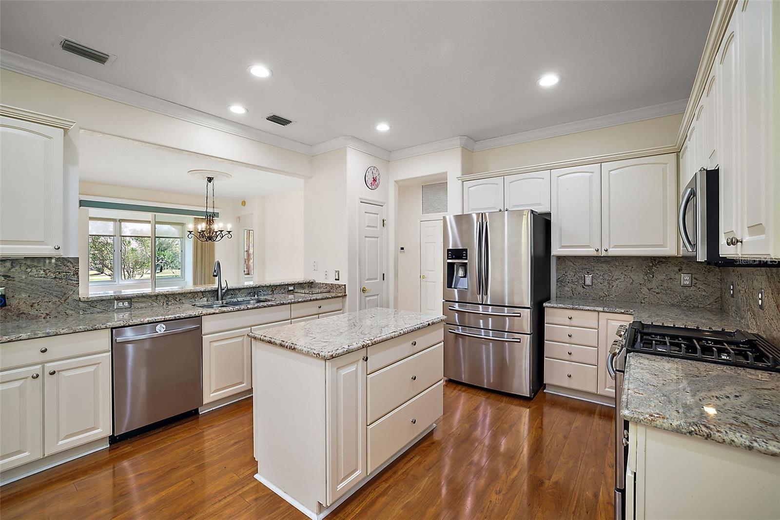 13667 SE 91ST AVE, SUMMERFIELD, FL — photo 5