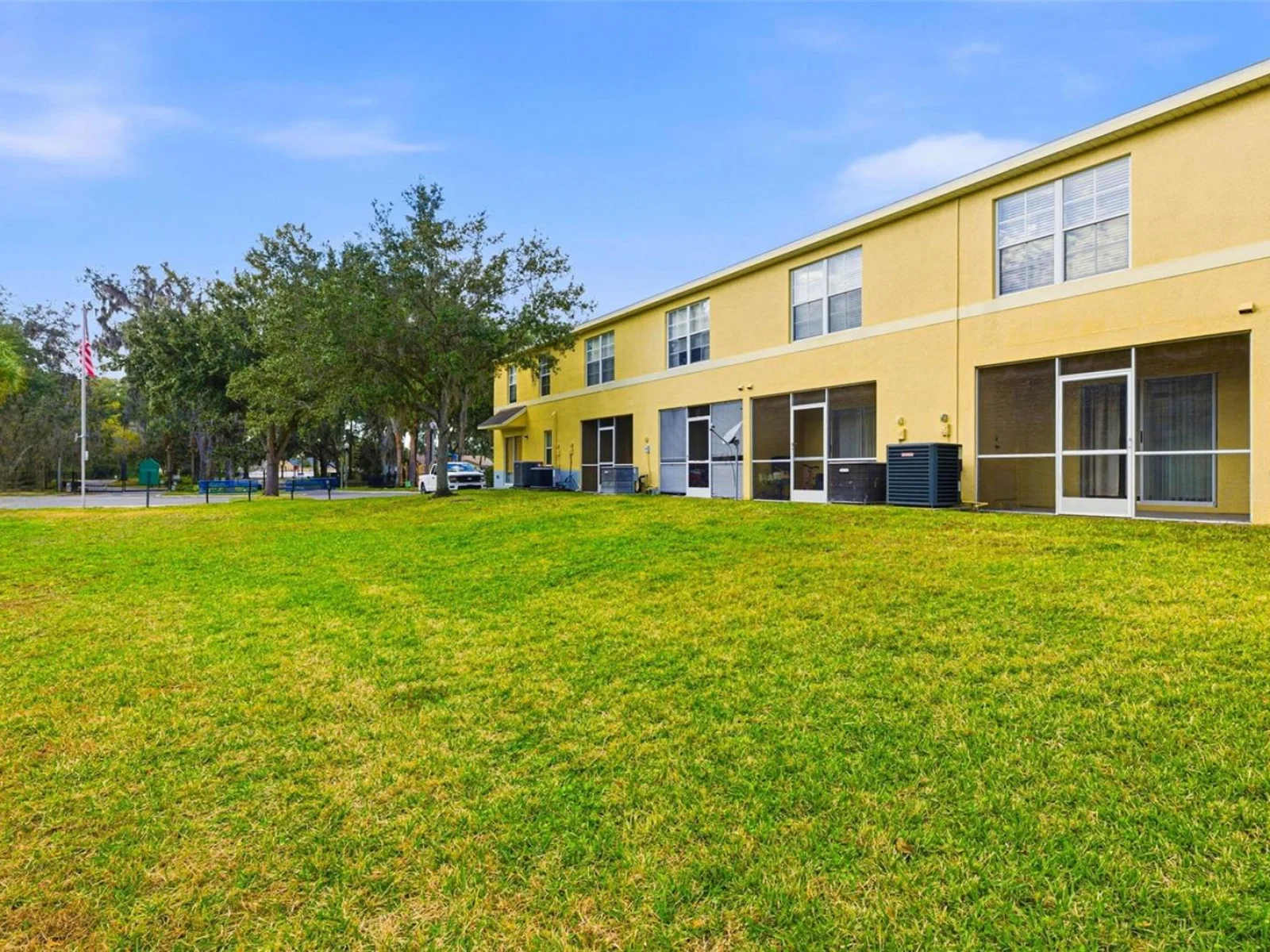 37548 DALIHA TER, ZEPHYRHILLS, FL — photo 10