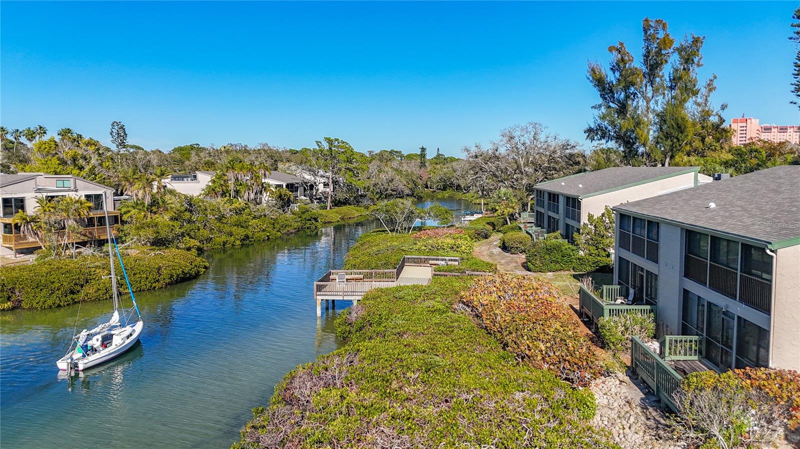 1511 PELICAN POINT DR #BA180, SARASOTA, FL — photo 34