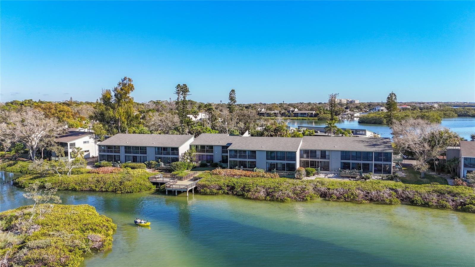 1511 PELICAN POINT DR #BA180, SARASOTA, FL — photo 37